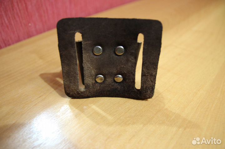 Подвес (держатель) для пр-73