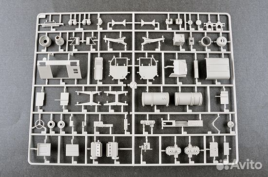 Т01064 hemtt M1120 Container Handing Unit (CHU)