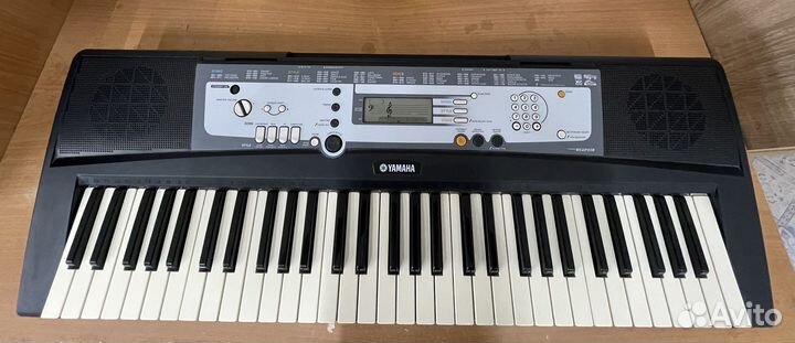 Синтезатор yamaha psr r300