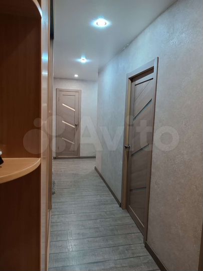 4-к. квартира, 79 м², 2/10 эт.