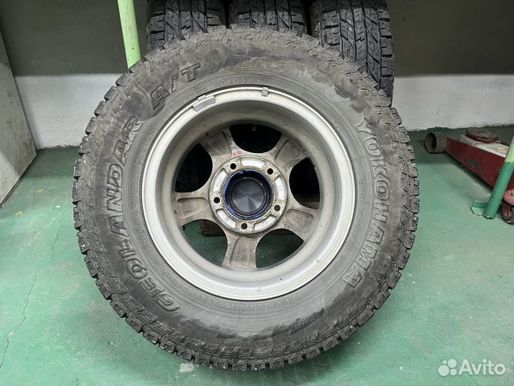 Продам комплект колес на Эскудо Yokohama