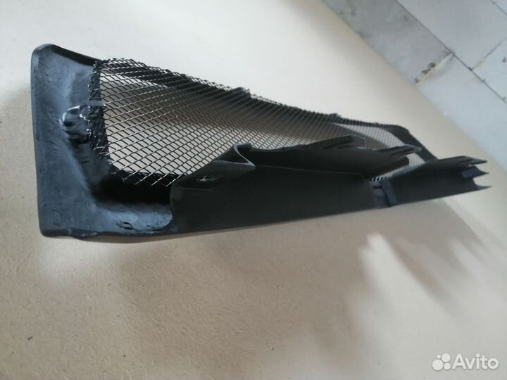 Решётка радиатора Forester SH