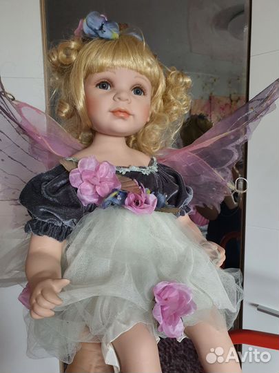 Коллекционная кукла фарфор