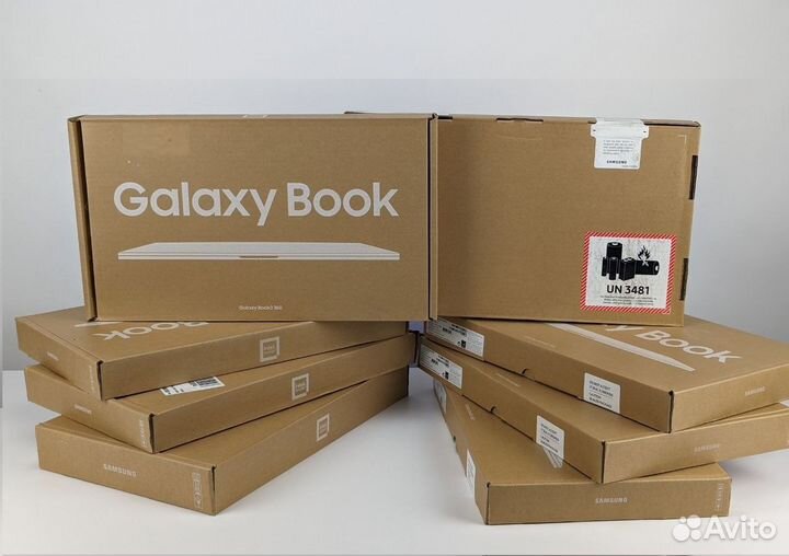 Samsung Galaxy Book 3 360 / i7-1360P / 16GB / 512G