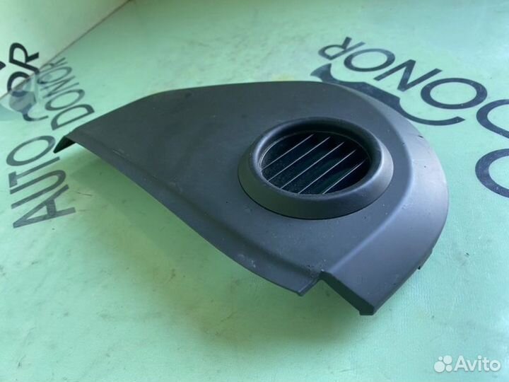 Накладка на торпедо Volkswagen Touareg 7L дорест