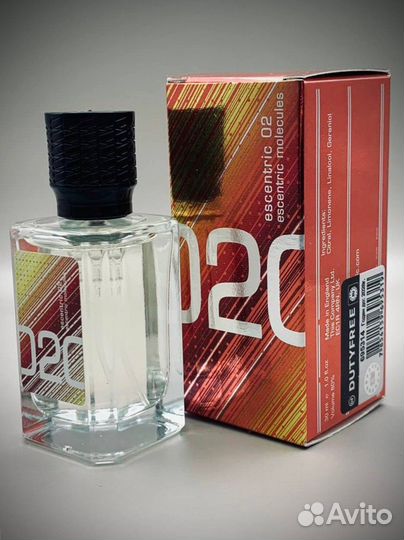 Escentric molecules 02