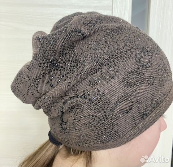 Шапка женская вязаная