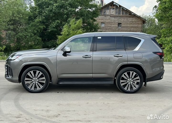 Lexus LX 3.5 AT, 2022, 26 км