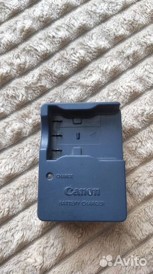 Зарядное устройство Canon CB-2LUE