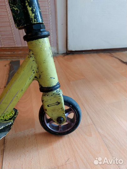 Трюковой самокат