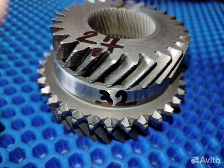 32/27 третья передача 5ст МКПП т5,т6 QWM LRS MQT