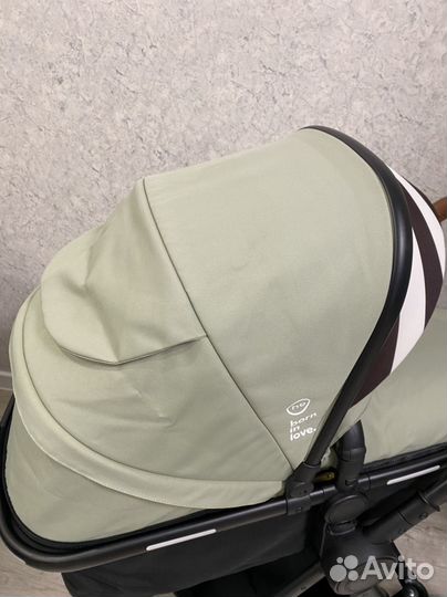 Коляска happy baby mommer