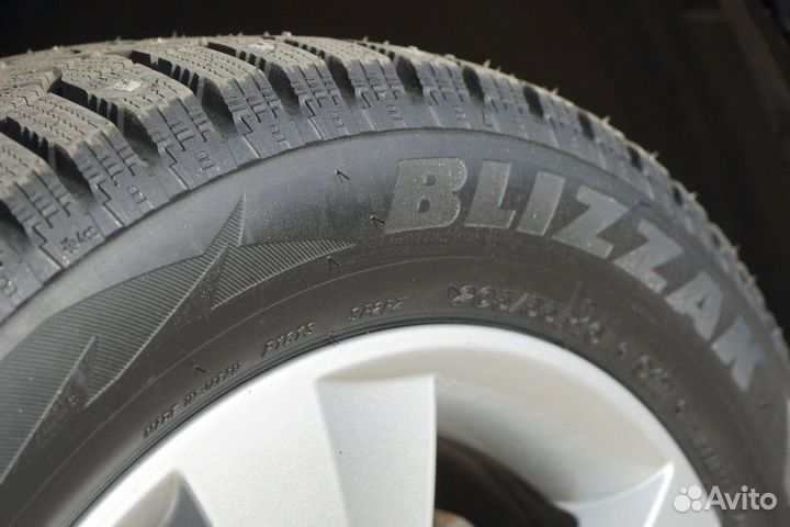 Bridgestone Blizzak Spike-02 185/70 R14 88T