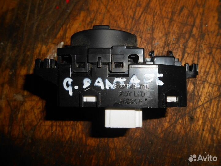 Переключатель регулировки зеркала