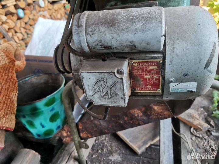 Деревообрабатывающий станок ML292A/2