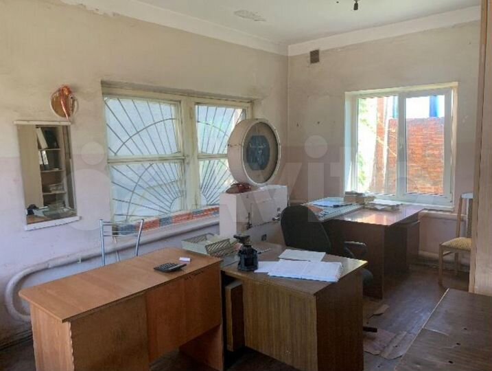 Имущественный комплекс+движимое имущество, 3152 м²