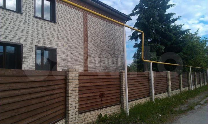 Дом 375,4 м² на участке 16,1 сот.