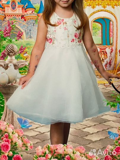 Платье для девочки 104 110 праздничное