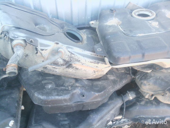 Бензобак Geely lifan