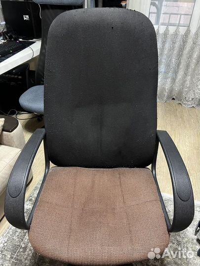 Компьютерное кресло