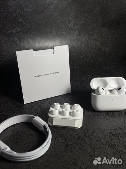 Apple AirPods Pro 2nd generation + Чехол