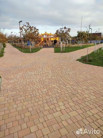 Укладка тротуарной плитки
