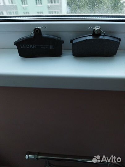 Тормозные колодки на priora