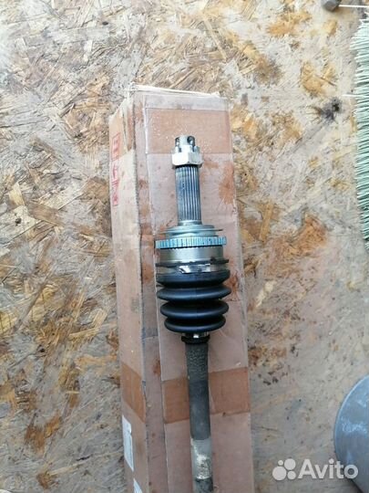 Привод передний левый 1,1