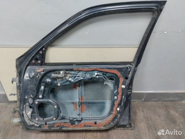 Дверь передняя правая Toyota Camry SV30 1990-1997