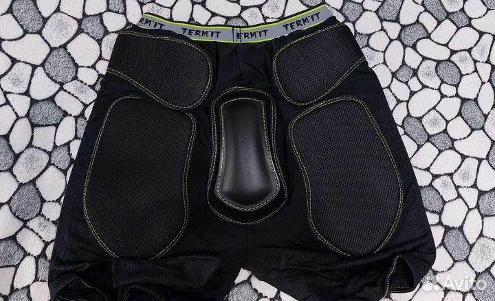 Защита для сноуборда шорты termit