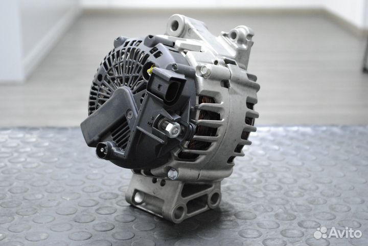 Генератор Volvo S60, S80 1.6 T3, 1.6 T4 180А