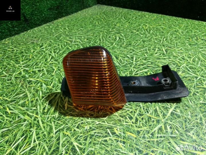 Повторитель поворота правый iveco Stralis 2011