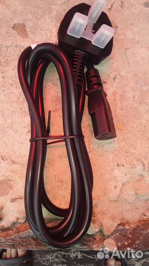 Кабель для компьютера