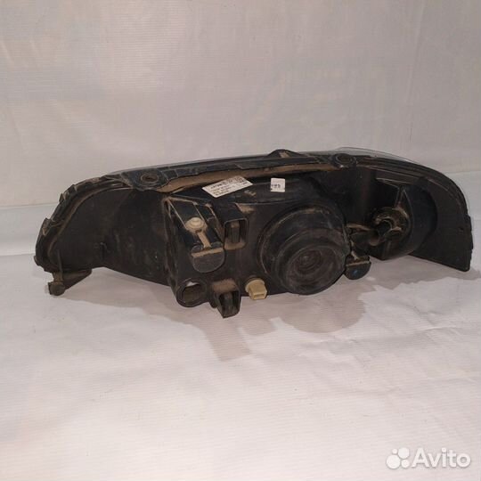 Фapa правая vоlкswagеn Gоlf 04-06г. галаген