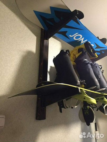 Полка для сноуборда (кранштейн,крепление)