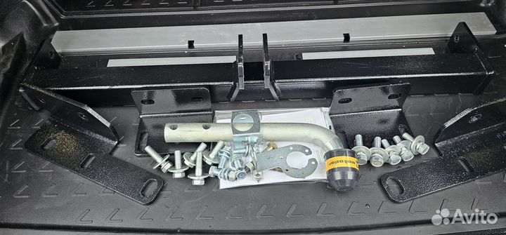 Фаркоп Лексус Lexus RX 300 2016-2022