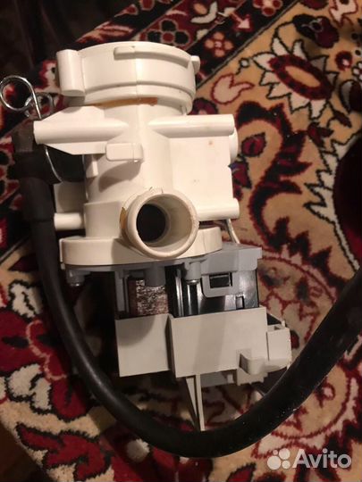 Помпа слива