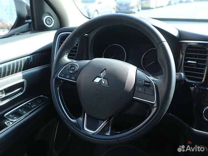 Mitsubishi Outlander 2.0 CVT, 2021, 54 000 км