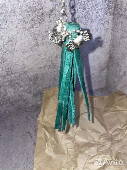 Брелок из натуральной кожи