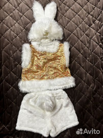Новогодний костюм(зайчик)