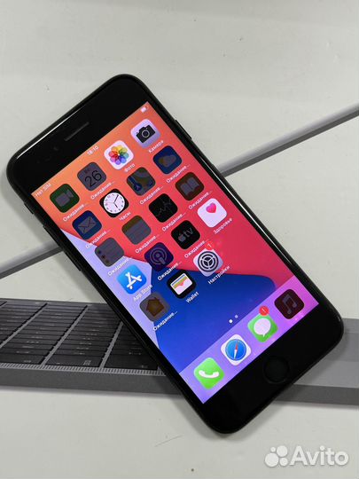 iPhone 7, 32 ГБ