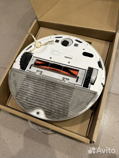 Робот-пылесос Xiaomi Mi Robot Vacuum Mop