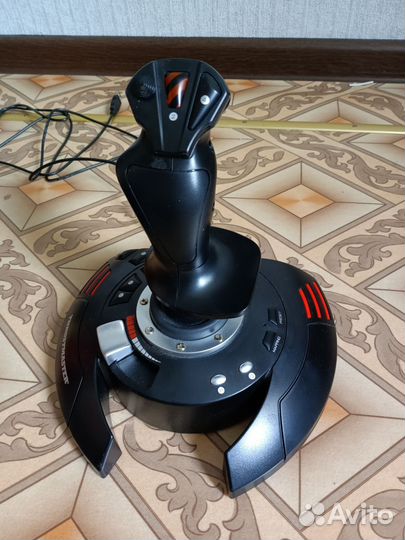Джойстик Thrustmaster T.Flight Stick X