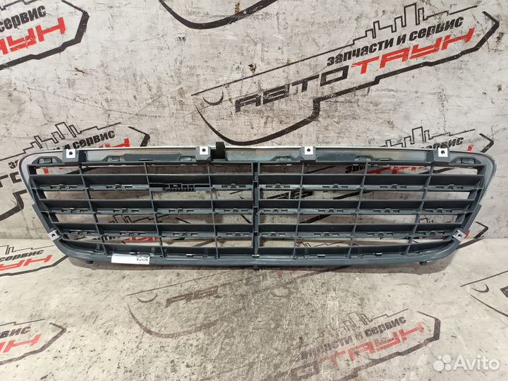 Решетка радиатора mercedes-benz C-class S203 W203 2 модель A20388002239744 DY085