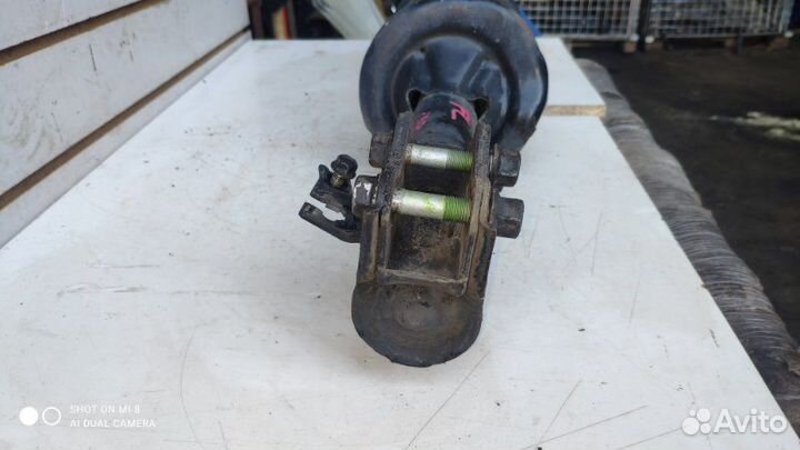 Амортизаторная стойка передняя левая Mazda Mpv LW