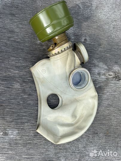 Противогаз