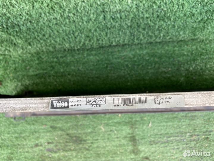 Радиатор кондиционера Volvo V50 MW 4N5H19710AD