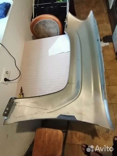 Крыло правое chevrolet trailblazer 2001-2009г