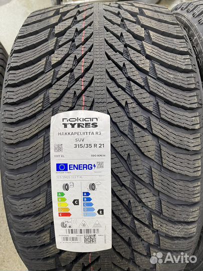 Nokian Tyres Hakkapeliitta R3 SUV 275/40 R21 и 315/35 R21