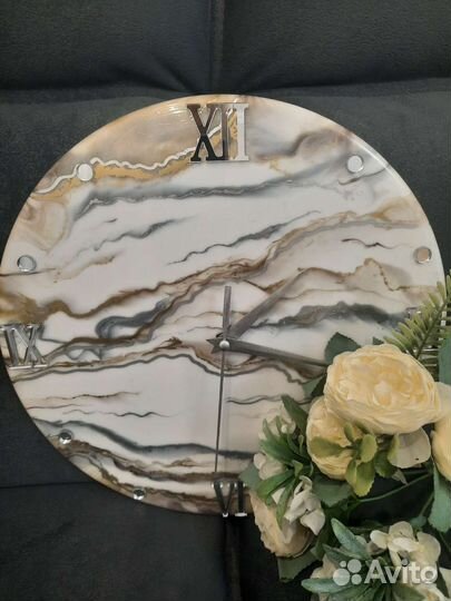 Часы настенные
